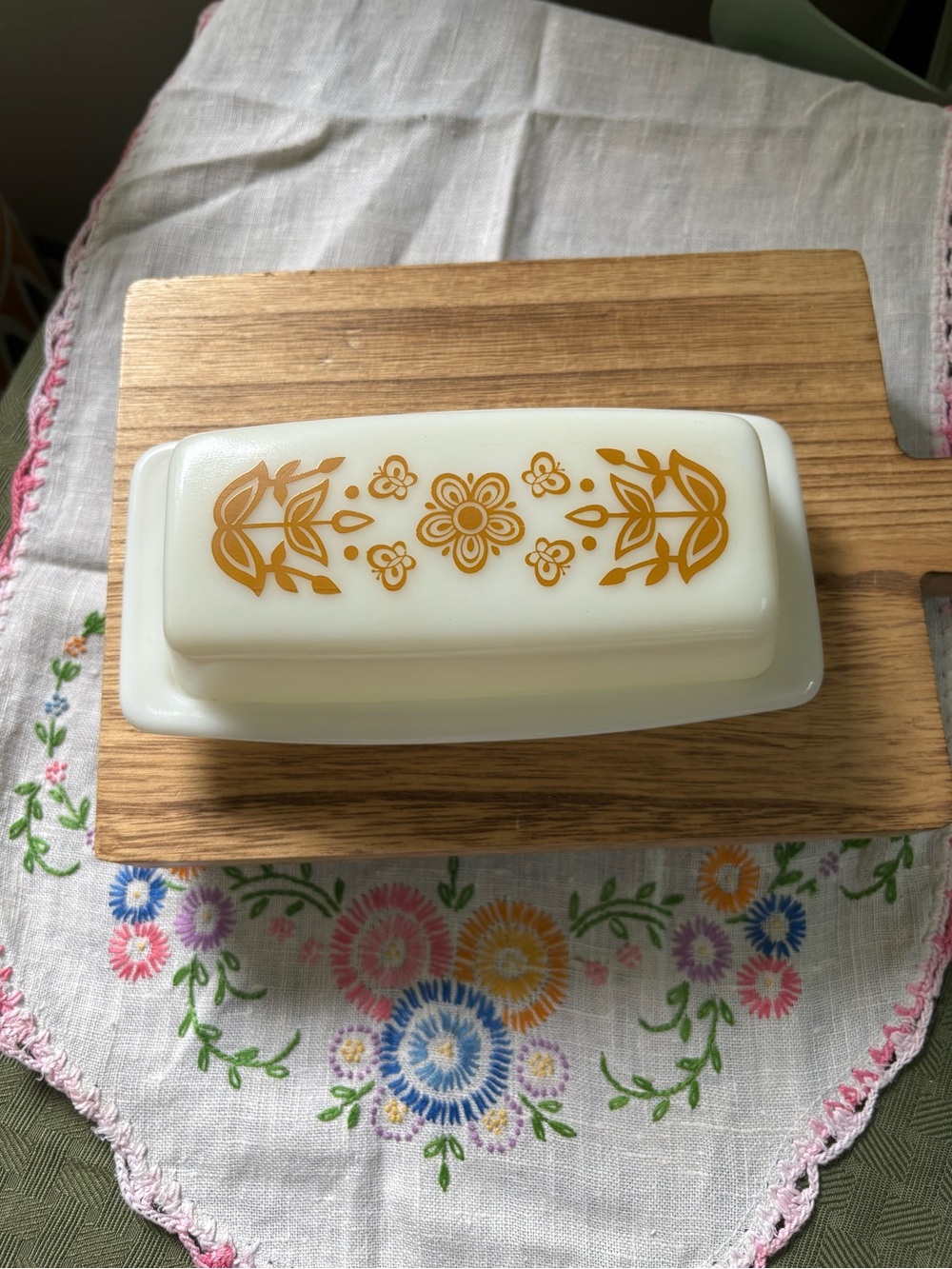 Vintage Pyrex Butterfly gold White Butter Dish with Gold Floral Design